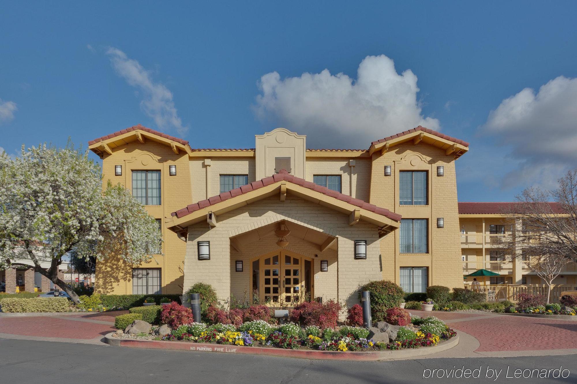 La Quinta Inn By Wyndham Sacramento North Carmichael Exterior photo